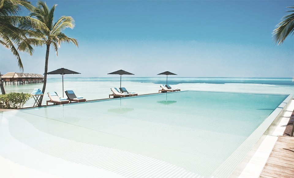 Maldives Pool